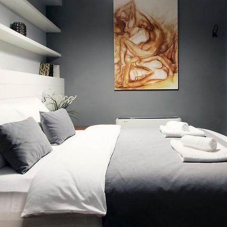 La Casa Pera Suites Κωνσταντινούπολη Δωμάτιο φωτογραφία