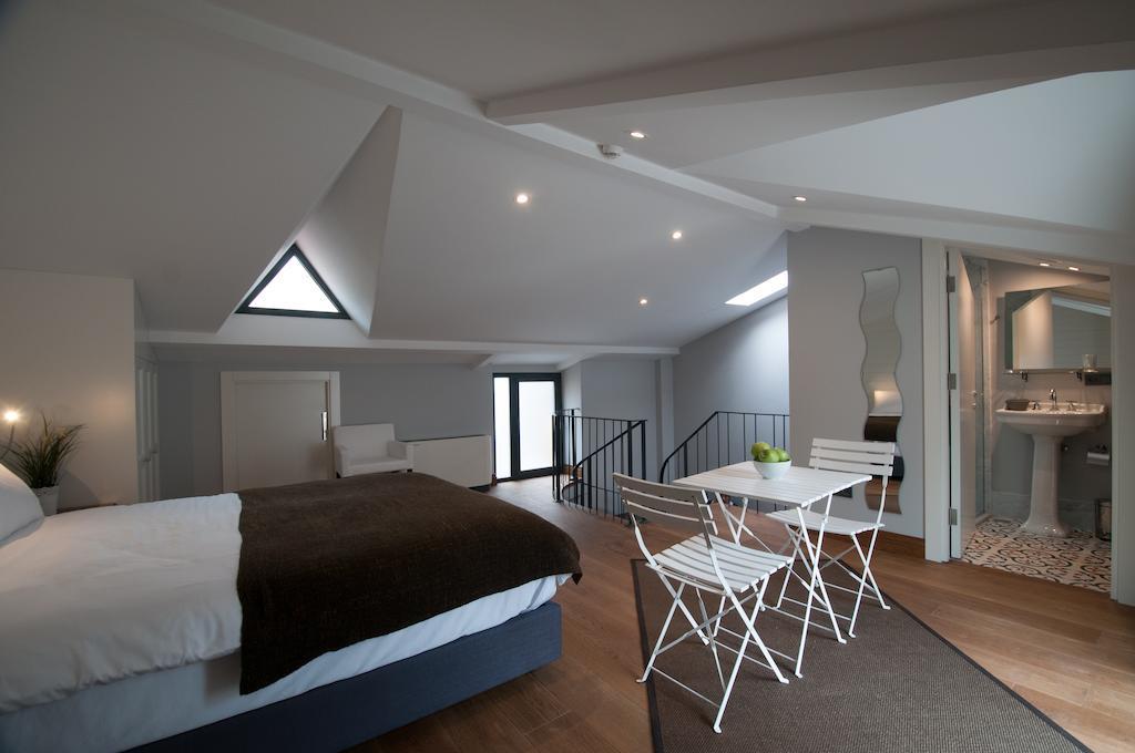 La Casa Pera Suites Κωνσταντινούπολη Δωμάτιο φωτογραφία