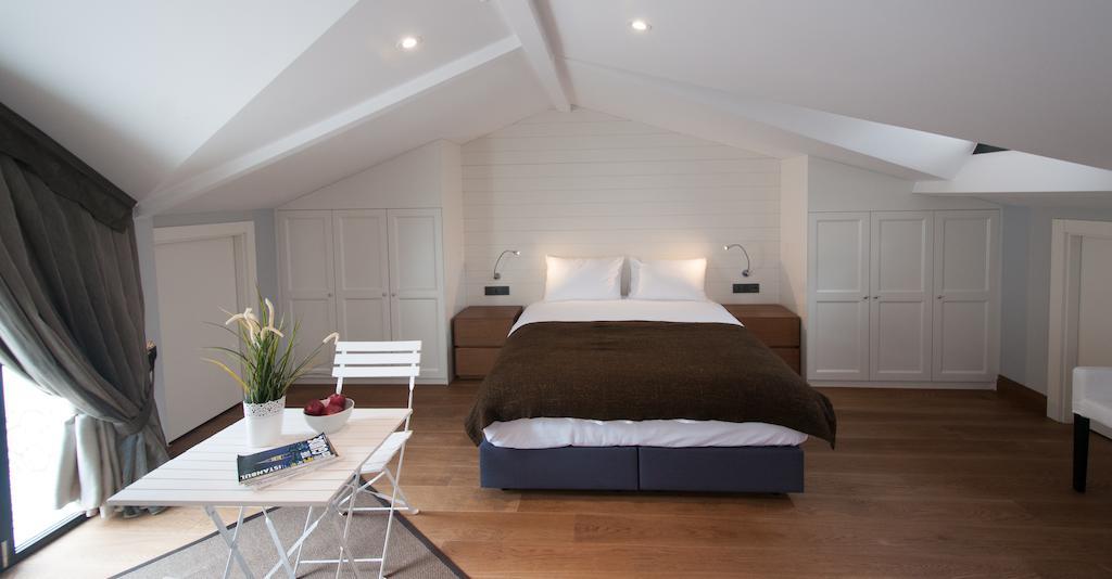 La Casa Pera Suites Κωνσταντινούπολη Δωμάτιο φωτογραφία
